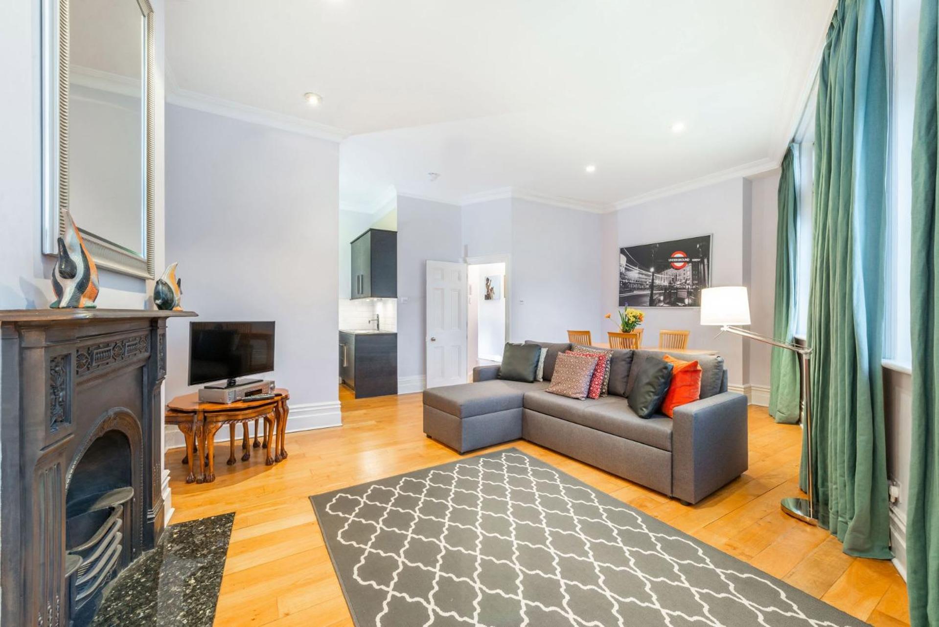 Nelson'S Pad - Trafalgar Square - By Frankie Says Londra Dış mekan fotoğraf